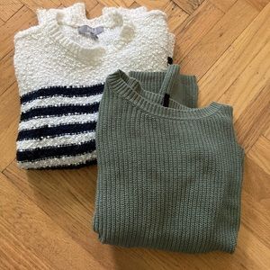 2 medium sweaters